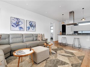 2 Bed House in Steyn City