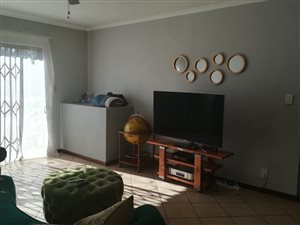 2 Bed Townhouse in Aerorand