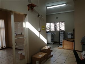 180 m² Office Space in Kestellhof
