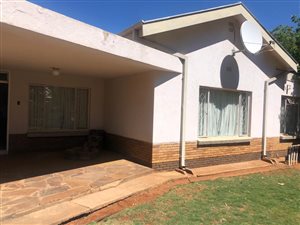 4 Bed House in Hadison Park