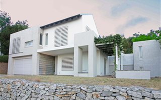 4 Bedroom House in Kanonberg