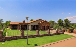 3 Bedroom House in Estate D Afrique