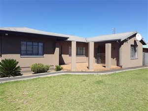 4 Bed House in Vanderbijlpark SW1