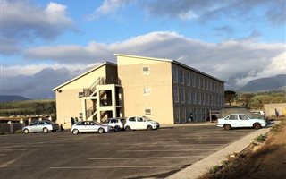 3 Bedroom Apartment in Wellington North