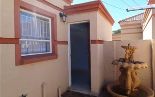 3 Bedroom Simplex in Arcon Park