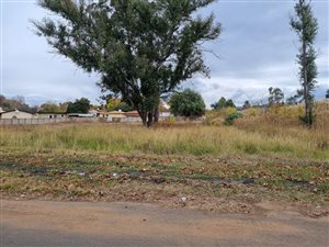 1000 m² Land available in Ncandu Park