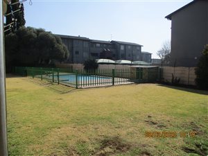 1 Bed Apartment in Westdene