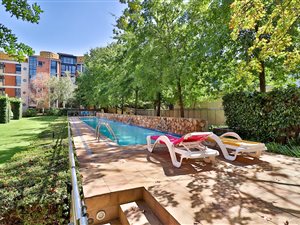 2 Bed Apartment in Melrose Arch