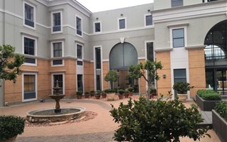 181 m² Office Space in Illovo