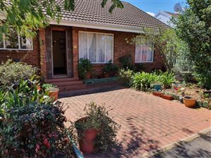 3 Bed Townhouse in Cleland