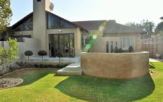 3 Bedroom Townhouse in Pretorius Park