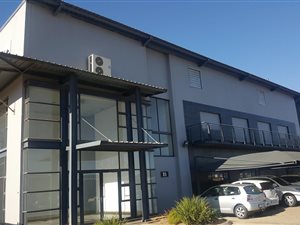 780 m² Commercial space in Laser Park