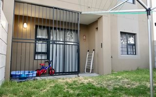 2 Bedroom Apartment in Groenvallei