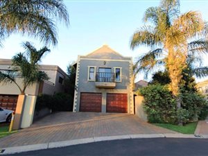 4 Bed House in Glen Marais