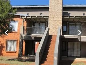 2 Bed Apartment in Elandspoort