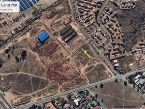 4634 m² Land available in Tulisa Park