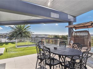 5 Bed House in Welgedacht