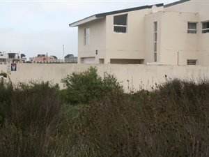 410 m² Land available in Sunset Estate