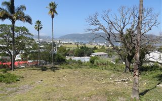 3330 m² Land available in Westhill