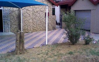4 Bedroom House in Allanridge