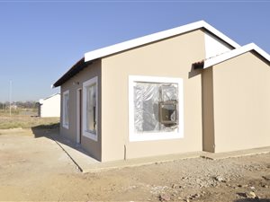 2 Bed House in Vanderbijlpark CE3