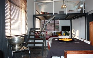 Loft in Orchards