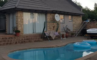 5 Bedroom House in Morelig