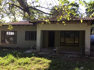 3 Bed House in Trafalgar