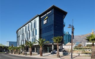 1625 m² Commercial space in Waterfront