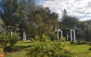 2 Bedroom Duplex in Hout Bay and surrounds