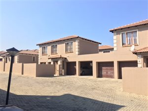 2 Bedroom Apartment in Arundo Estate