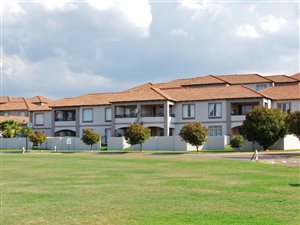 2 Bed Apartment in Florida Glen