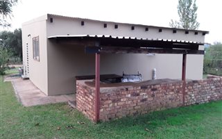 200 m² Farm in Kameelfontein and surrounds