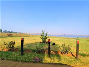812 m² Land available in Aston Lake