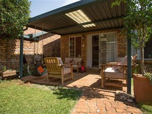 2 Bed Townhouse in Highveld