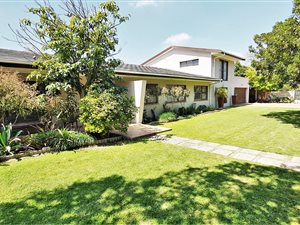 5 Bed House in Soneike