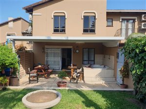 3 Bed Townhouse in Meerensee