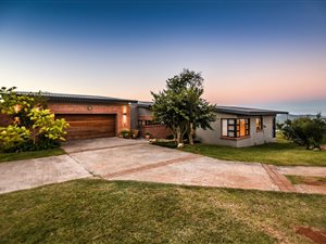 5 Bed House in Likweti Bushveld Farm Estate