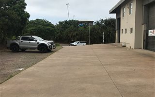 166 m² Commercial space in Amanzimtoti