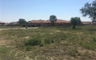 1517 m² Land available in Cultura Park
