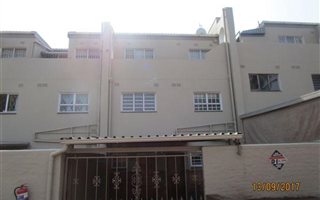 3 Bedroom Duplex in Clarendon
