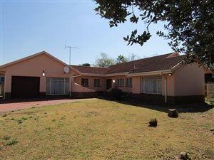 3 Bed House in Arcon Park