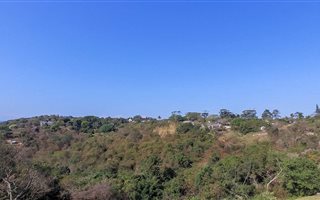 2 ha Land available in Illovo Glen