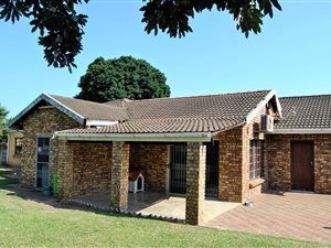 3 Bed House in Meerensee