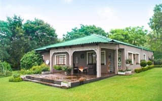 1.8 ha Farm in Waterglen