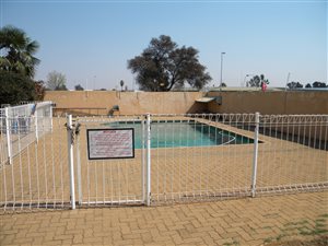 2 Bed Apartment in Bronkhorstspruit