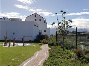 3 Bed Townhouse in De Velde