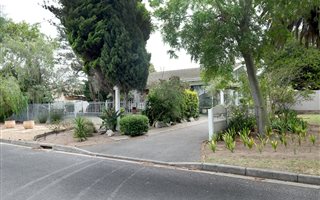 4 Bedroom House in De La Haye