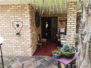 3 Bed House in Bergsig