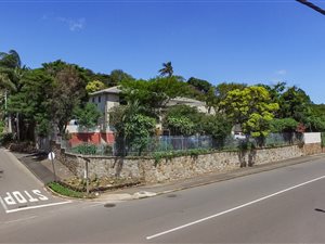 3 Bed Apartment in Morningside